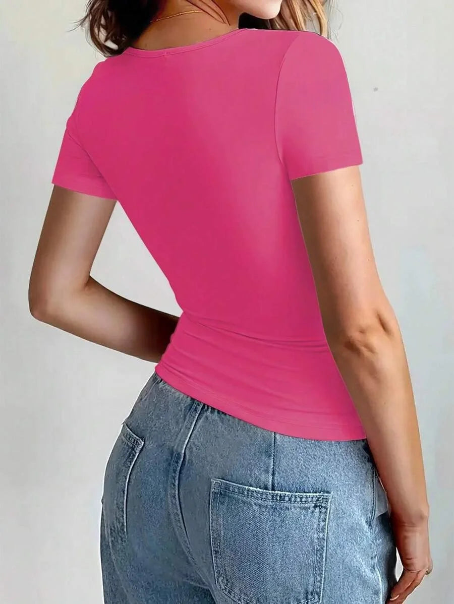 "Women's Scoop Neck Short Sleeve Crop Top - Slim Fit Summer T-Shirts, Cute Y2K Clothing 2025 Fashion"