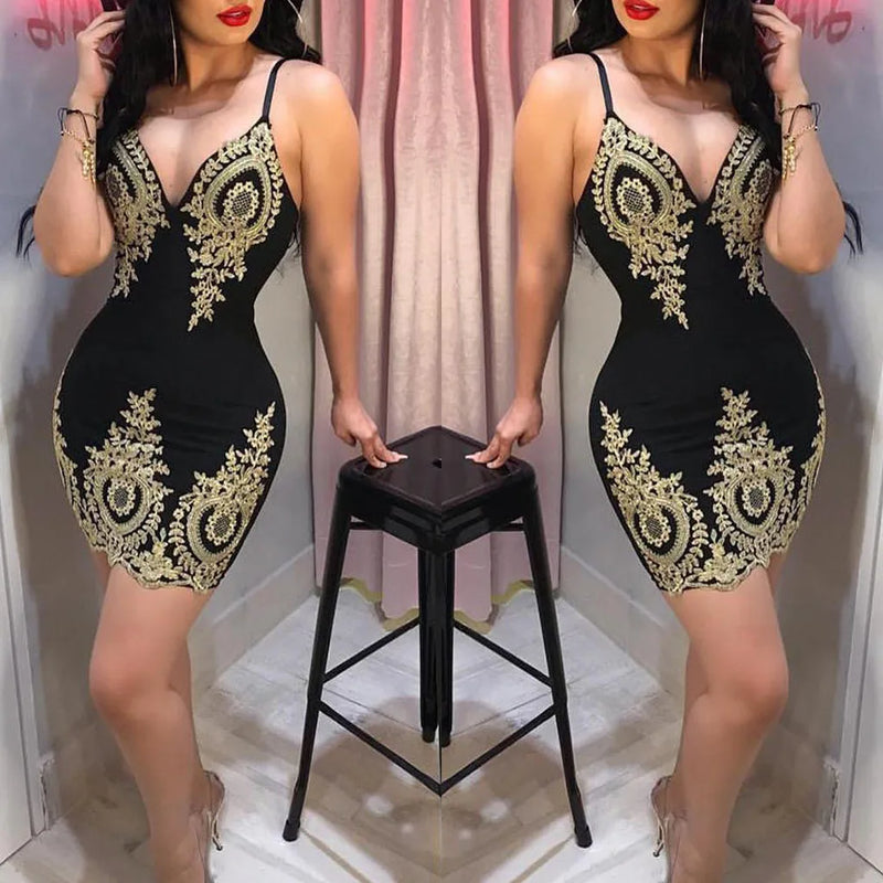 "Sexy Women’s V-Neck Halter Dress - Wrapped Hip Lace Tight Club Night Dress, 2024 European & American Fashion" - Faith Affinity