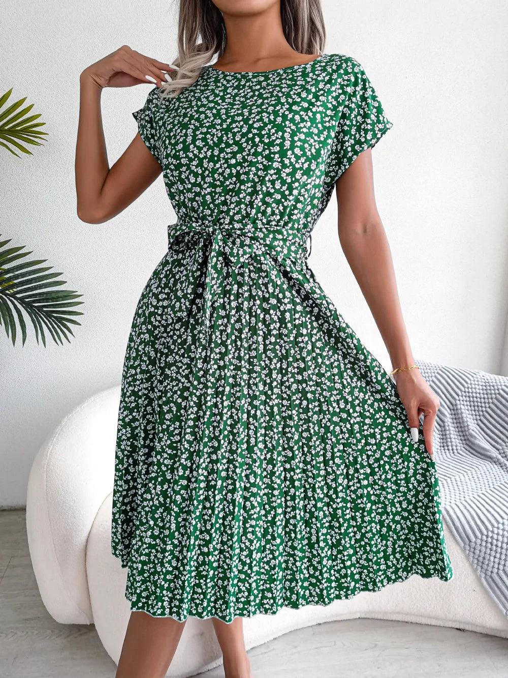 "Women's Floral High Waist A-Line Long Dress - Spring Summer Chic Fashion, Short Sleeve Pleated Maxi Dress"