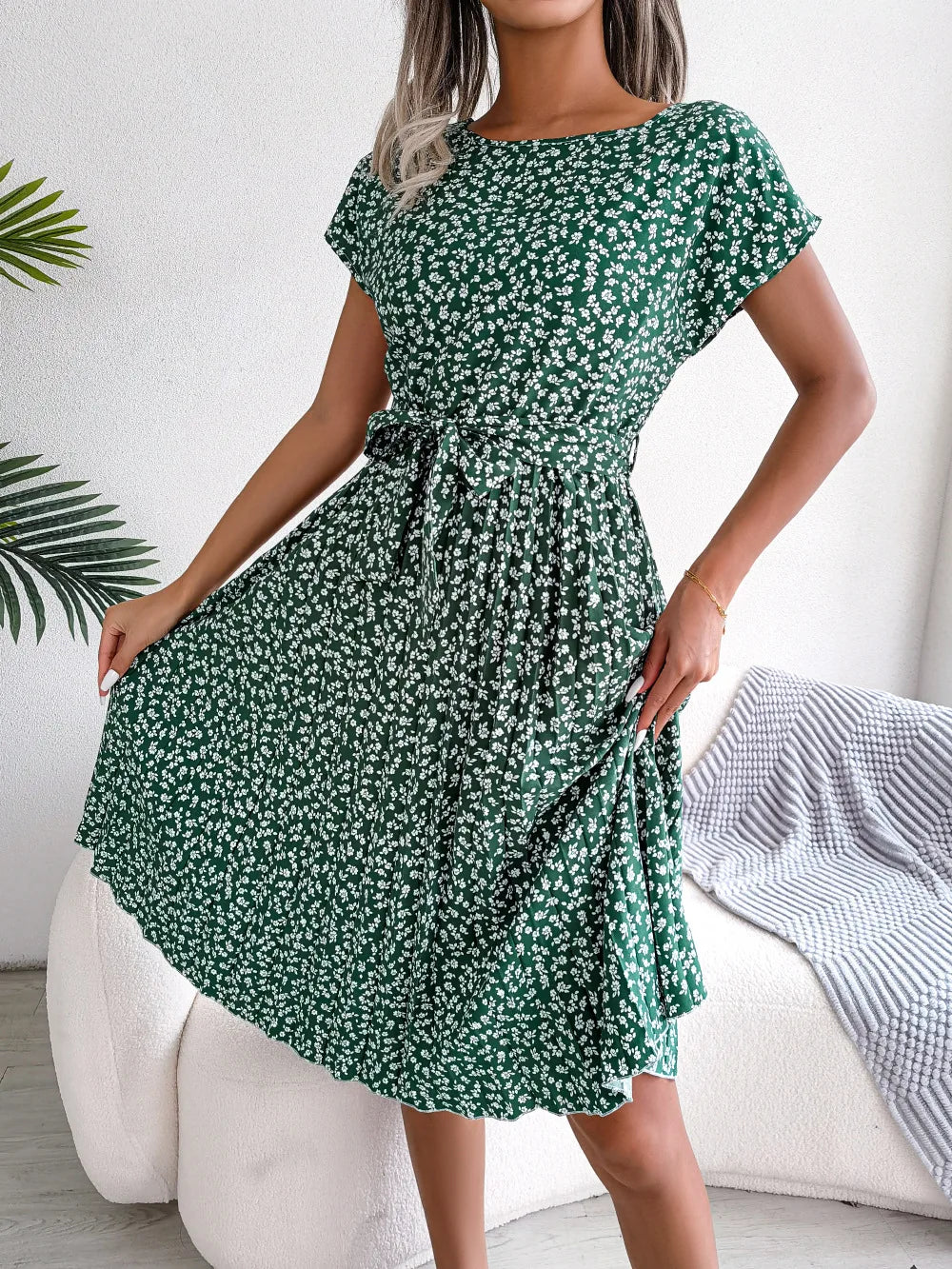 "Women's Floral High Waist A-Line Long Dress - Spring Summer Chic Fashion, Short Sleeve Pleated Maxi Dress"